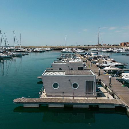 Marina Del Gargano Houseboat Hotel Manfredonia Kültér fotó