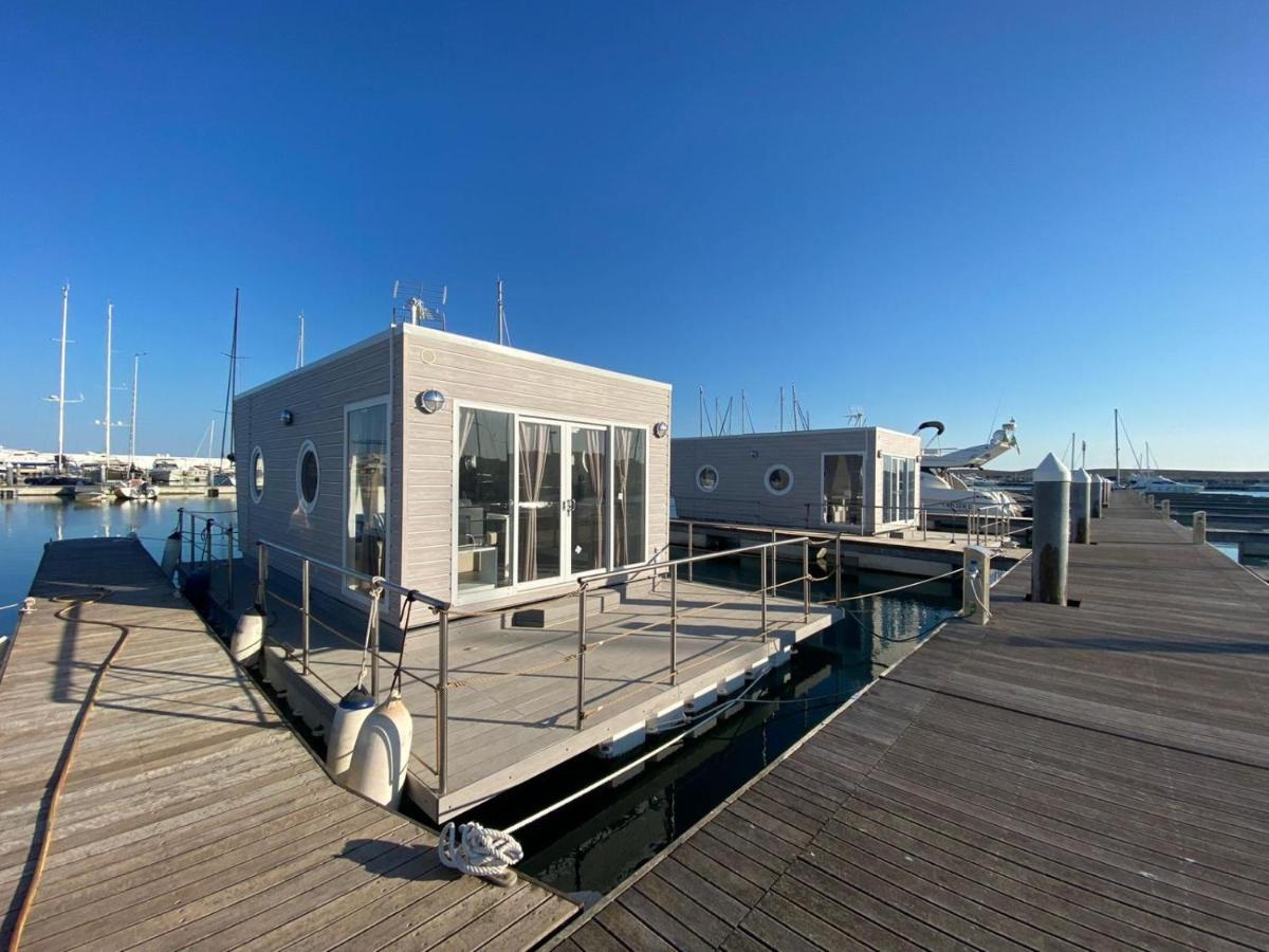 Marina Del Gargano Houseboat Hotel Manfredonia Kültér fotó