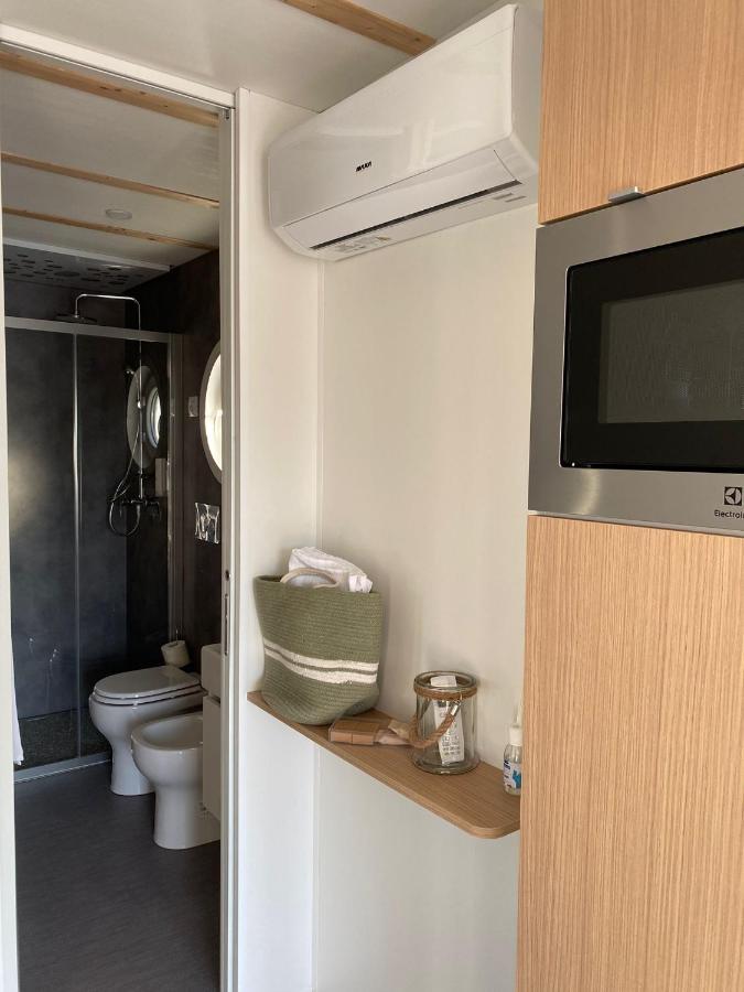 Marina Del Gargano Houseboat Hotel Manfredonia Kültér fotó