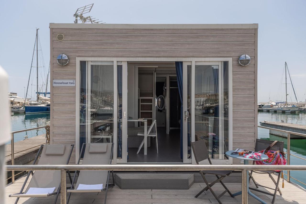 Marina Del Gargano Houseboat Hotel Manfredonia Kültér fotó