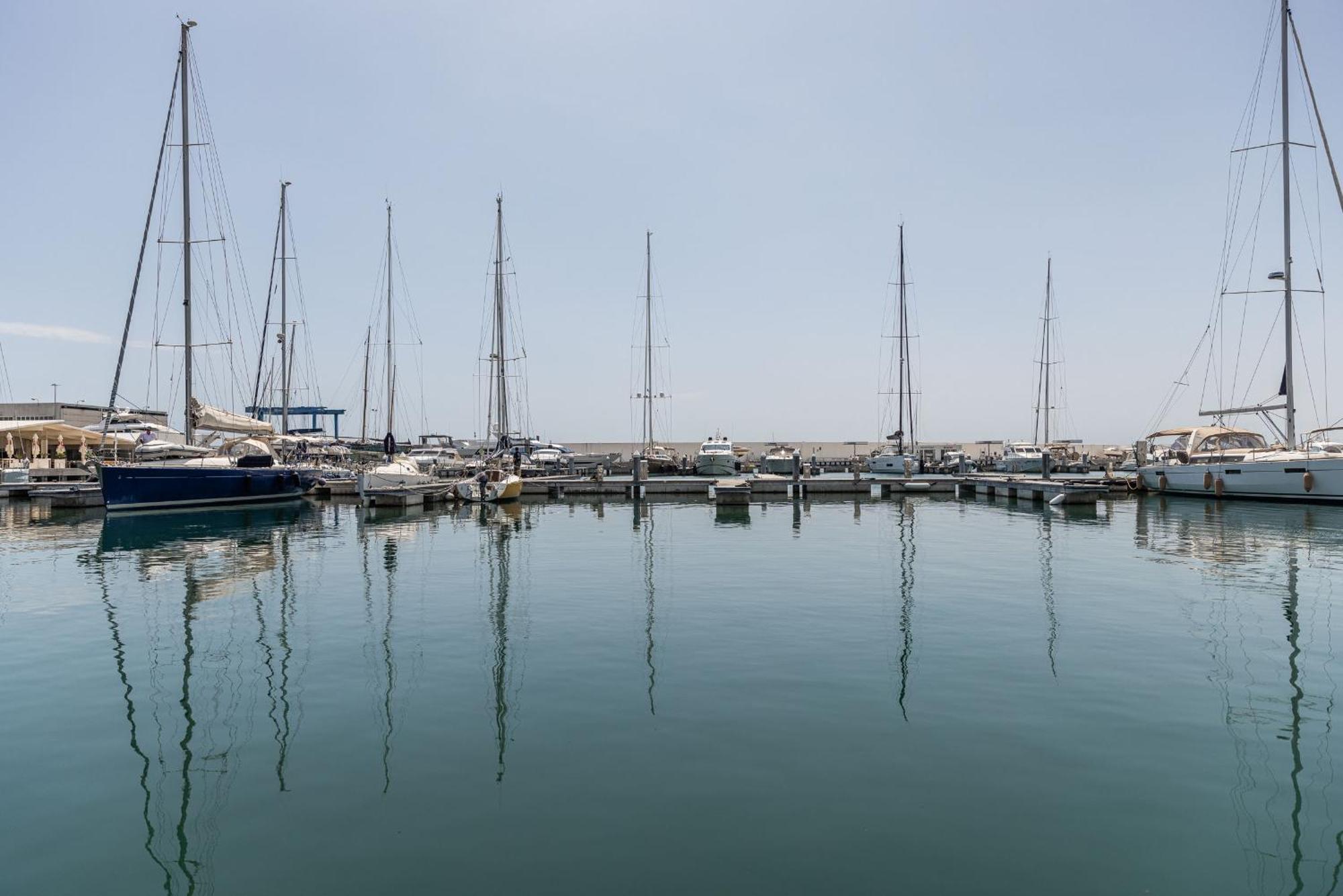 Marina Del Gargano Houseboat Hotel Manfredonia Kültér fotó
